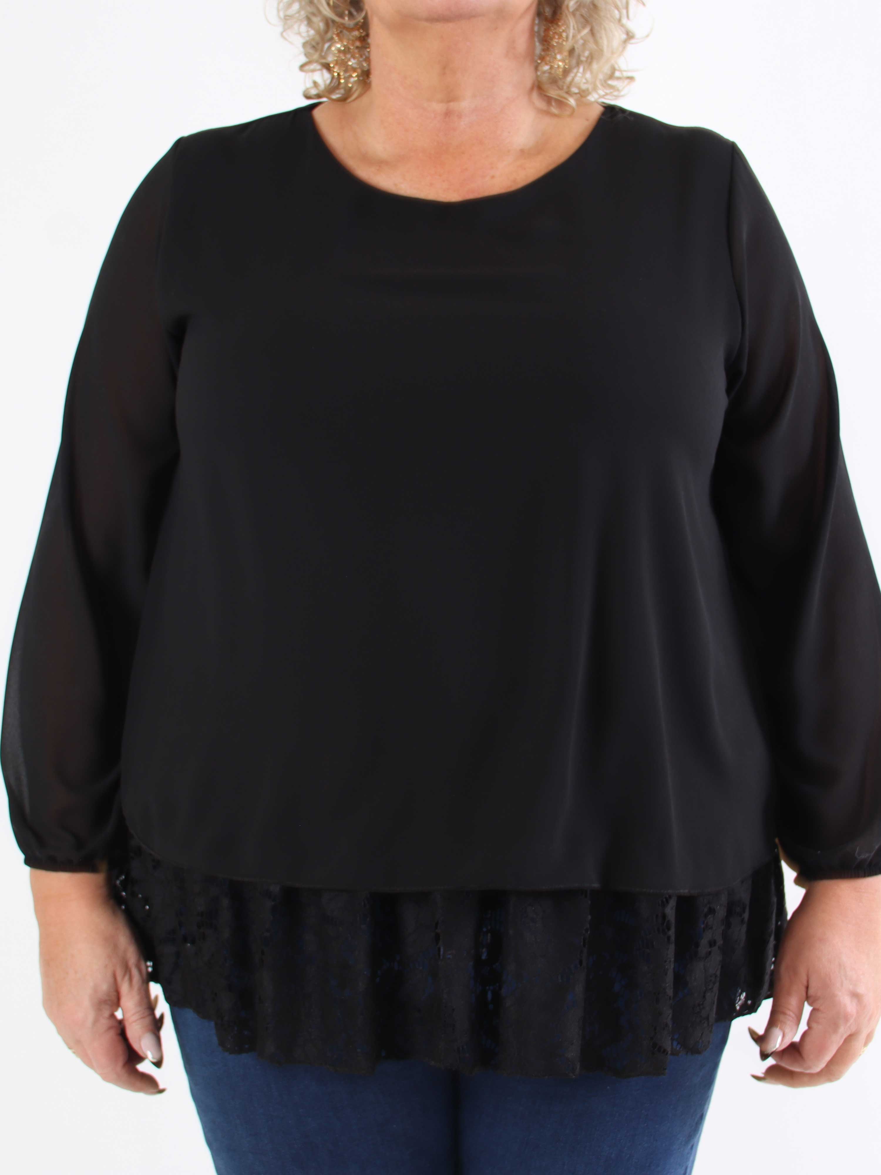 Luby Lace - Plus size-tunika i chiffong med spets i nederkant